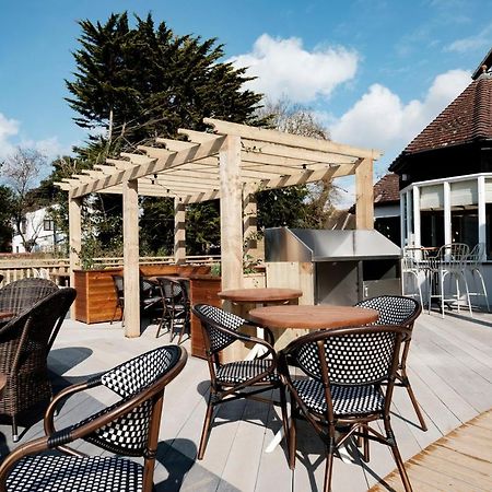 Hotel Bear Of Burton Christchurch  Exterior foto