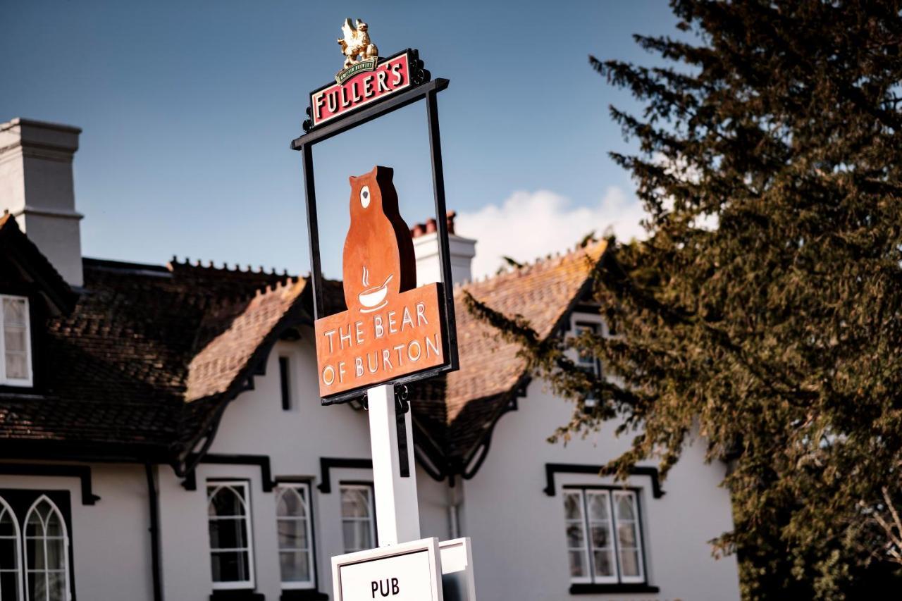 Hotel Bear Of Burton Christchurch  Exterior foto