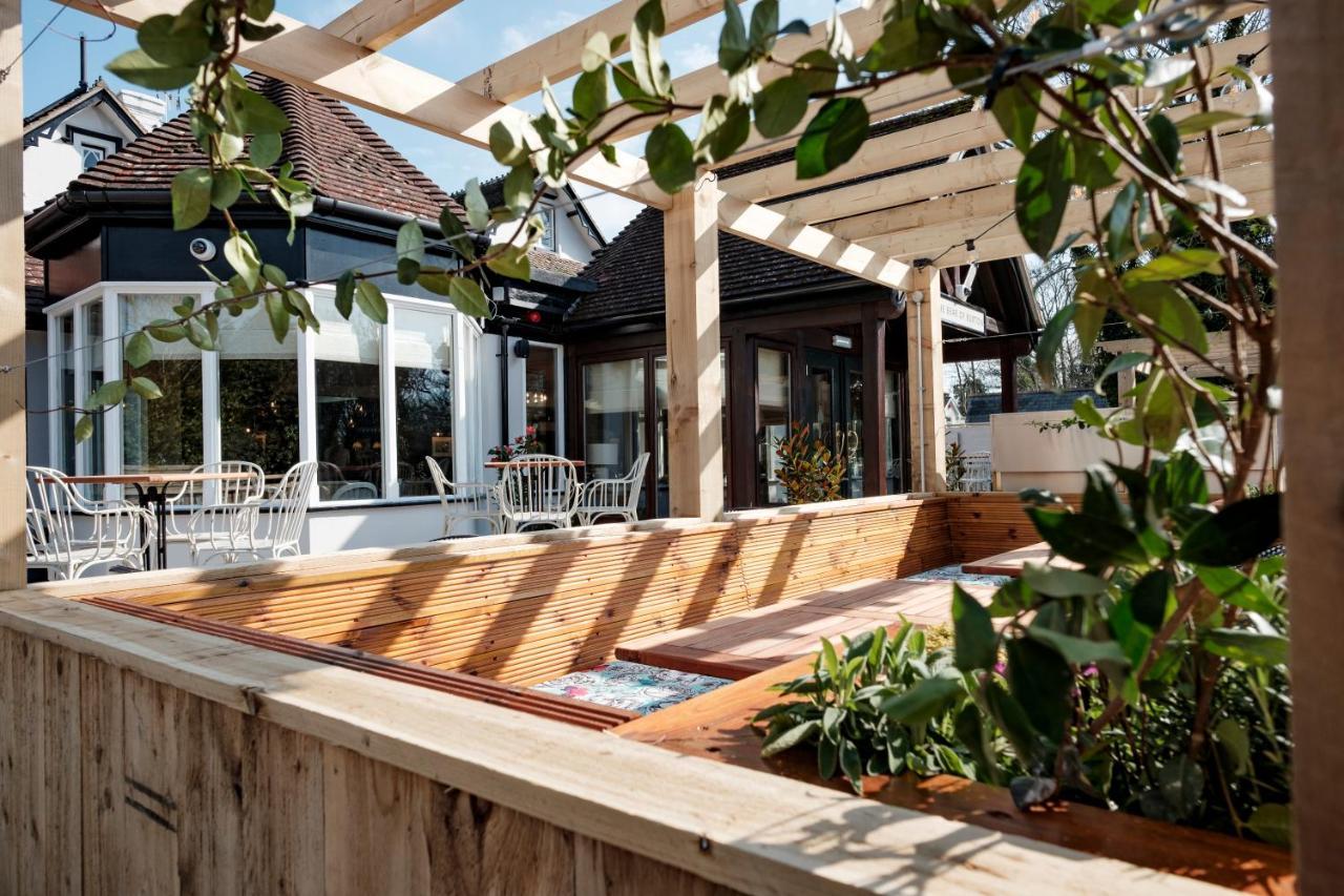 Hotel Bear Of Burton Christchurch  Exterior foto
