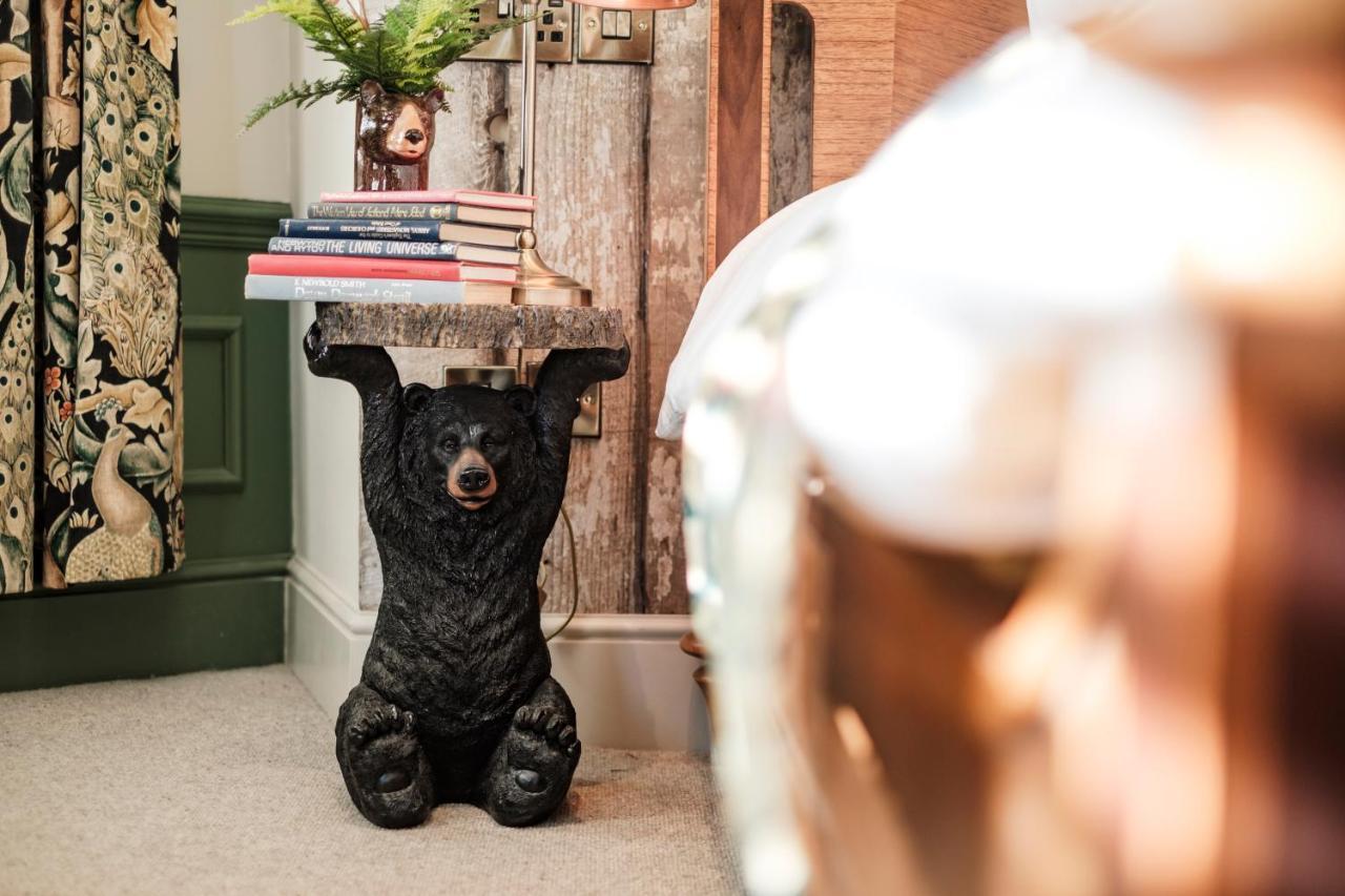 Hotel Bear Of Burton Christchurch  Exterior foto